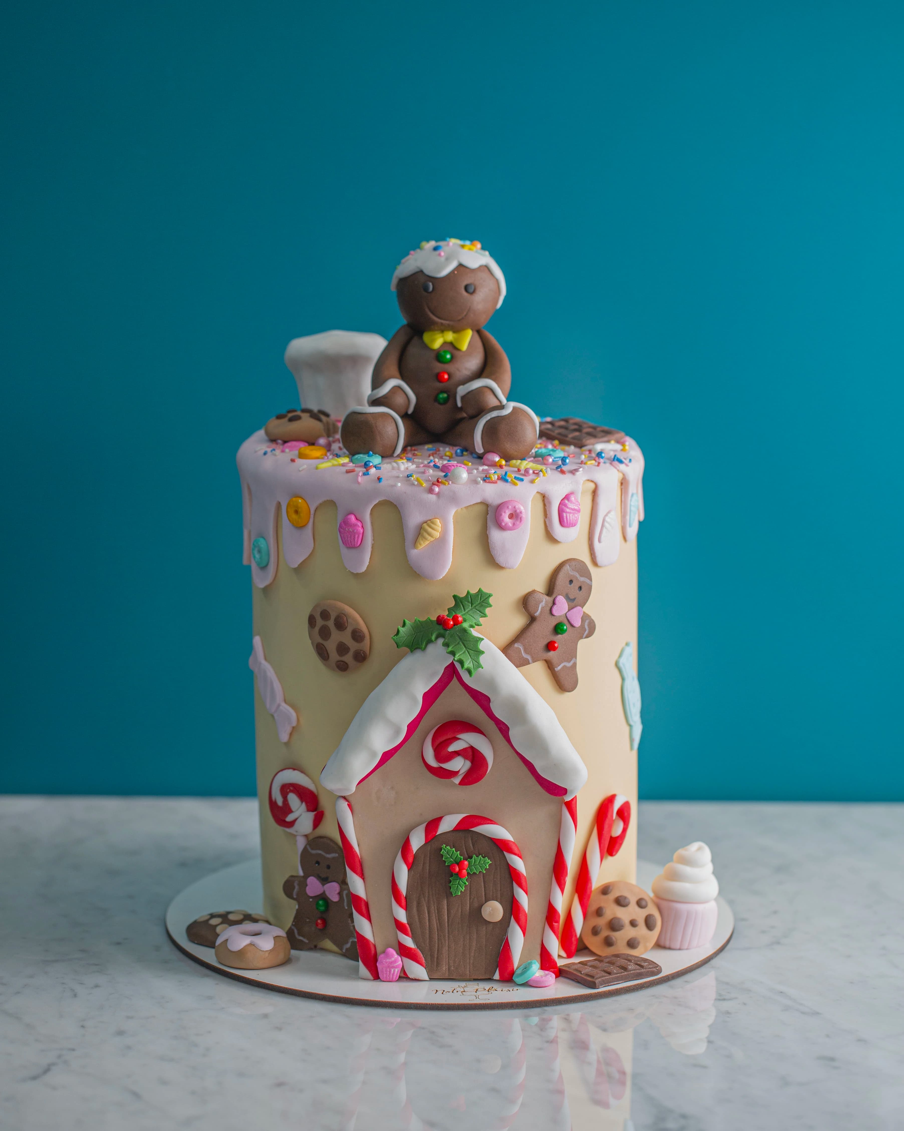 Layer cake aux couches gourmandes